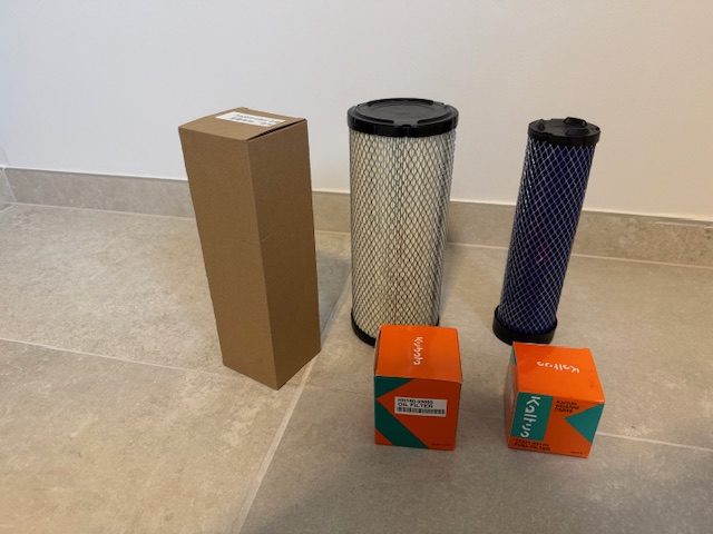 fltersæt til max loader 810 m/ kubota motor